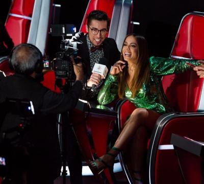Anitta fala sobre 'La Voz' após final de reality musical no México: 'Feliz por formar uma família'
